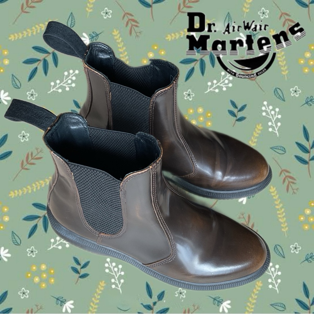 Dr. Martens Chelsea boots